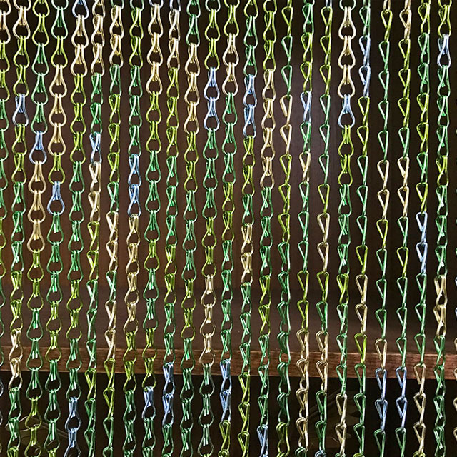 chain-curtain-color-03