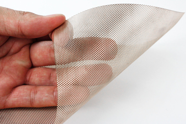 Nickel-Mesh-Expanded