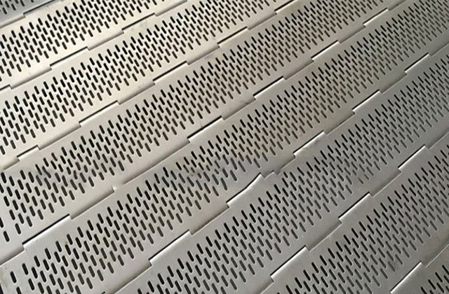 perforated-metal-conveyor-belt